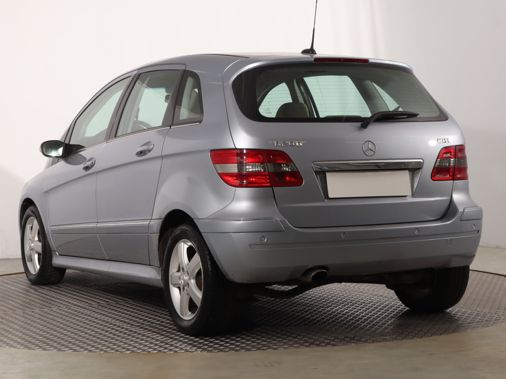Mercedes-Benz B