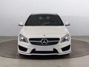 Mercedes-Benz CLA - 2015