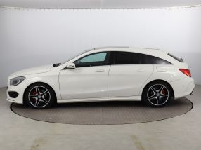 Mercedes-Benz CLA - 2015