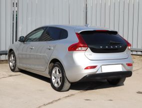 Volvo V40 - 2016