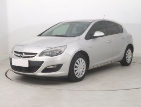 Opel Astra - 2015