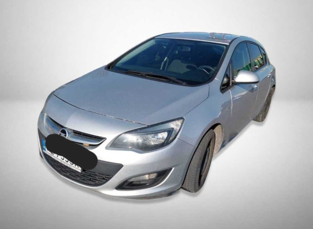 Opel Astra 2015