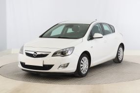 Opel Astra - 2009