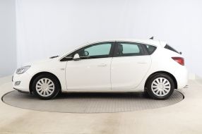 Opel Astra - 2009