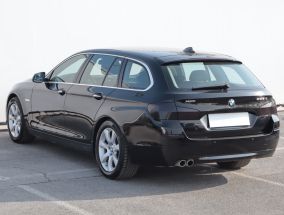 BMW 5 - 2015
