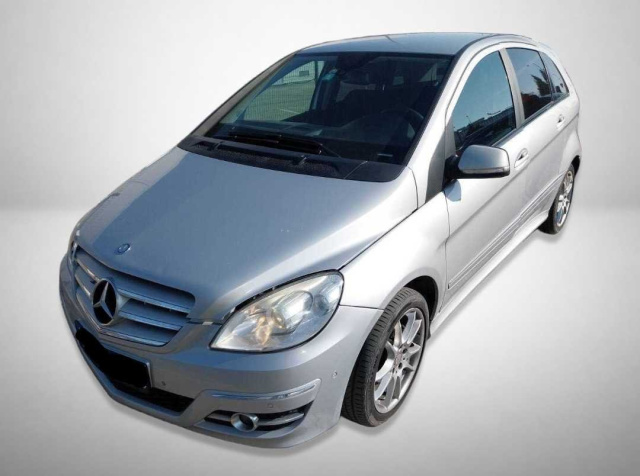 Mercedes-Benz B 2011