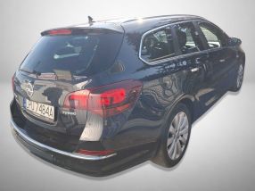 Opel Astra - 2013