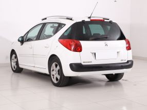 Peugeot 207 - 2009