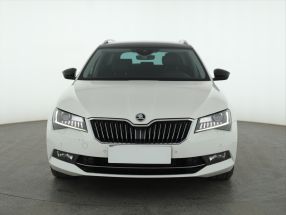 Škoda Superb - 2015