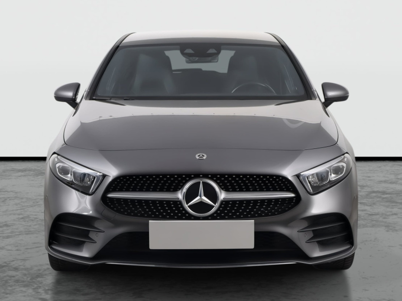 Mercedes-Benz A, 2022