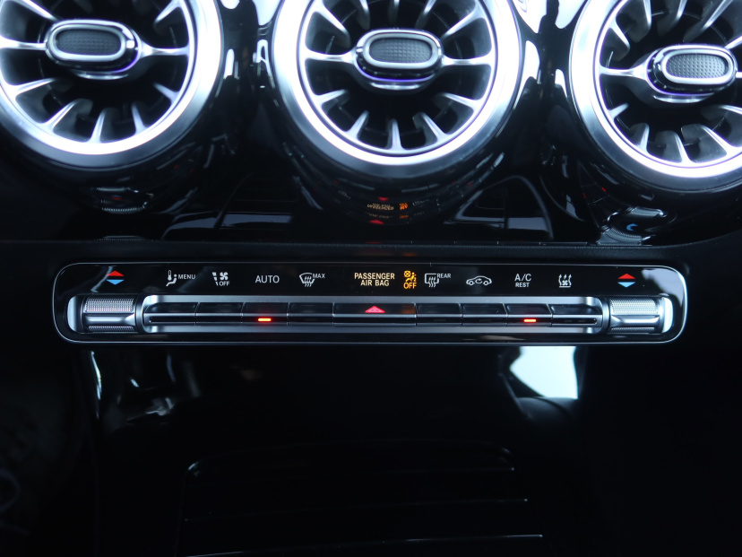 Mercedes-Benz A, 2022
