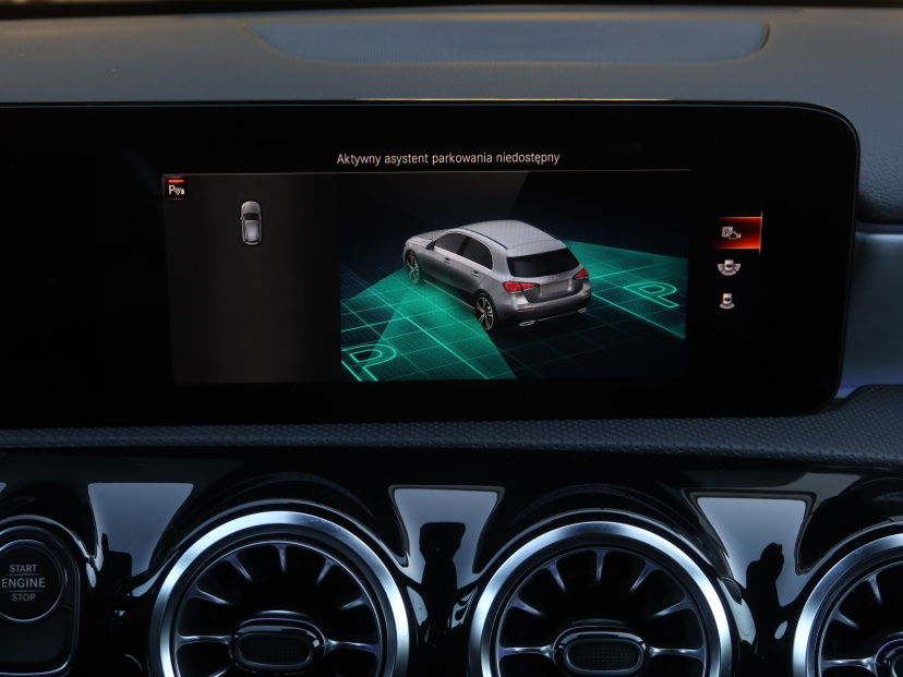 Mercedes-Benz A, 2022