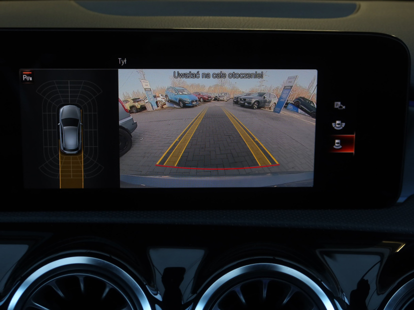 Mercedes-Benz A, 2022