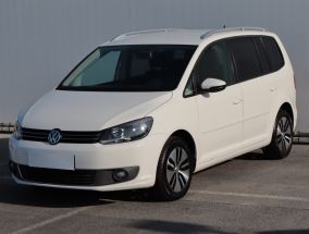 Volkswagen Touran - 2011