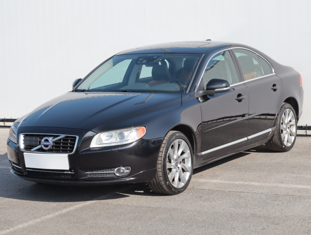 Volvo S80