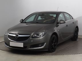 Opel Insignia - 2016