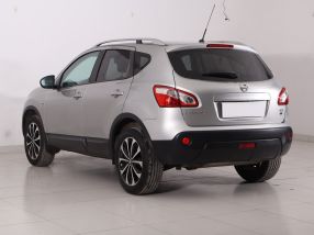 Nissan Qashqai - 2012