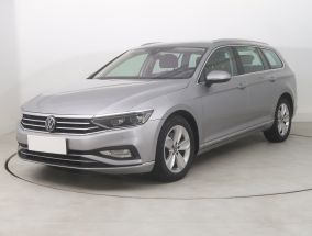 Volkswagen Passat - 2023