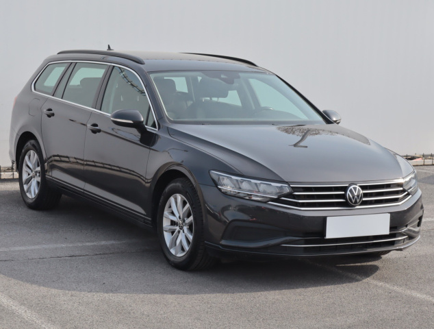 Volkswagen Passat 2021