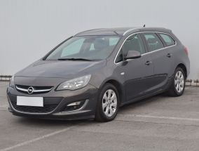 Opel Astra - 2013