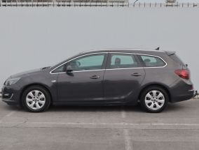 Opel Astra - 2013