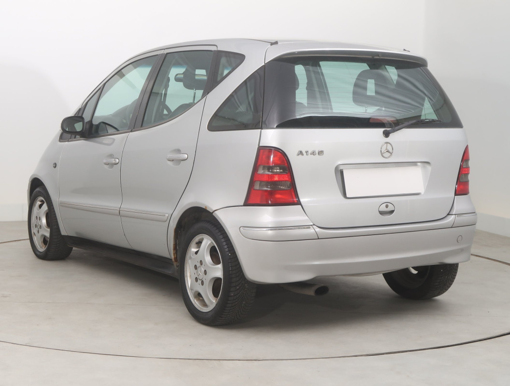 Mercedes-Benz A