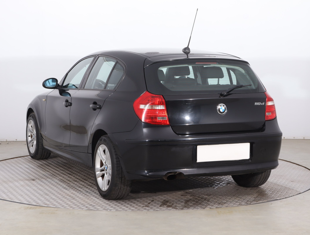 BMW 1