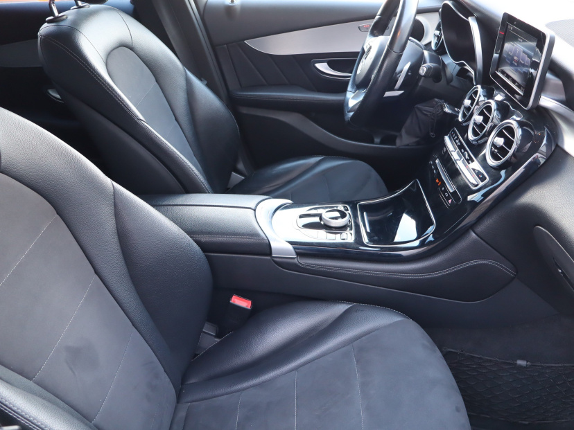 Mercedes-Benz GLC, 2015