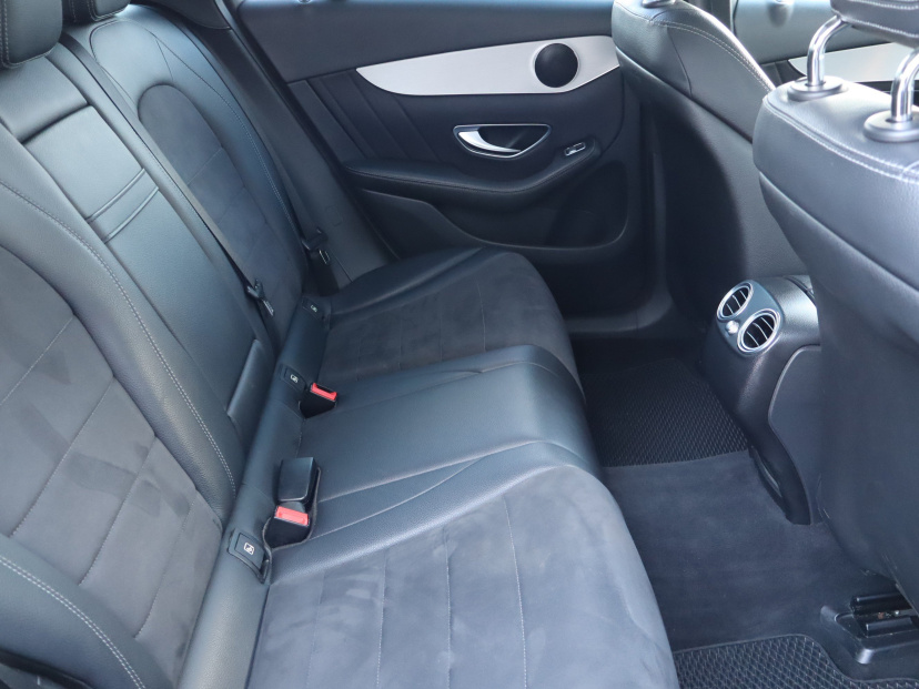 Mercedes-Benz GLC, 2015