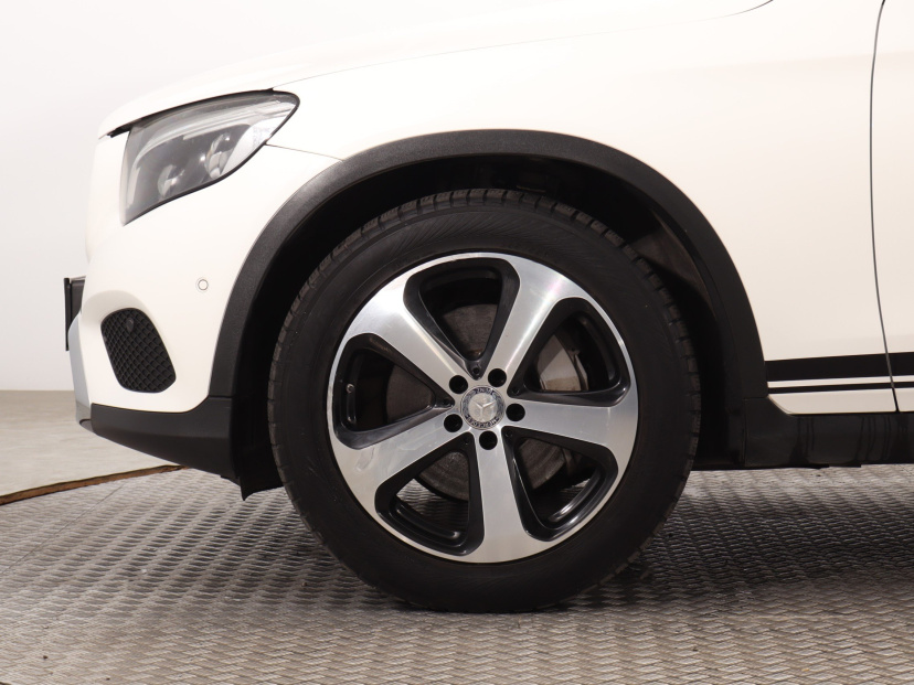 Mercedes-Benz GLC, 2015