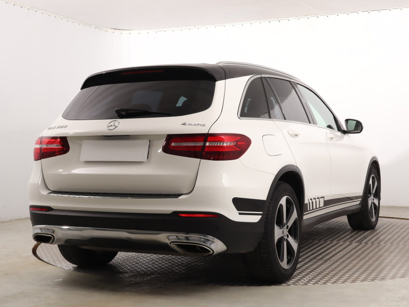 Mercedes-Benz GLC, 2015