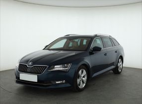 Škoda Superb - 2016