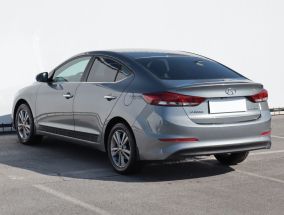 Hyundai Elantra - 2016