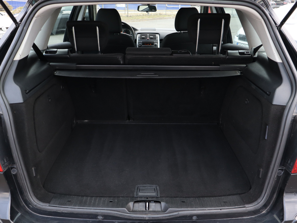 Mercedes-Benz B