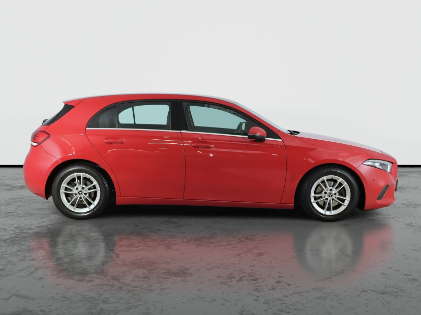 Mercedes-Benz A, 2019