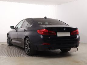 BMW 5 - 2019