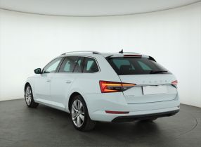 Skoda Superb - 2021