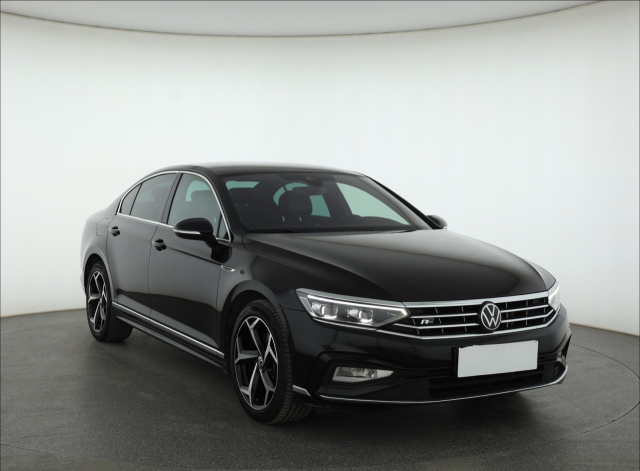 Volkswagen Passat 2021