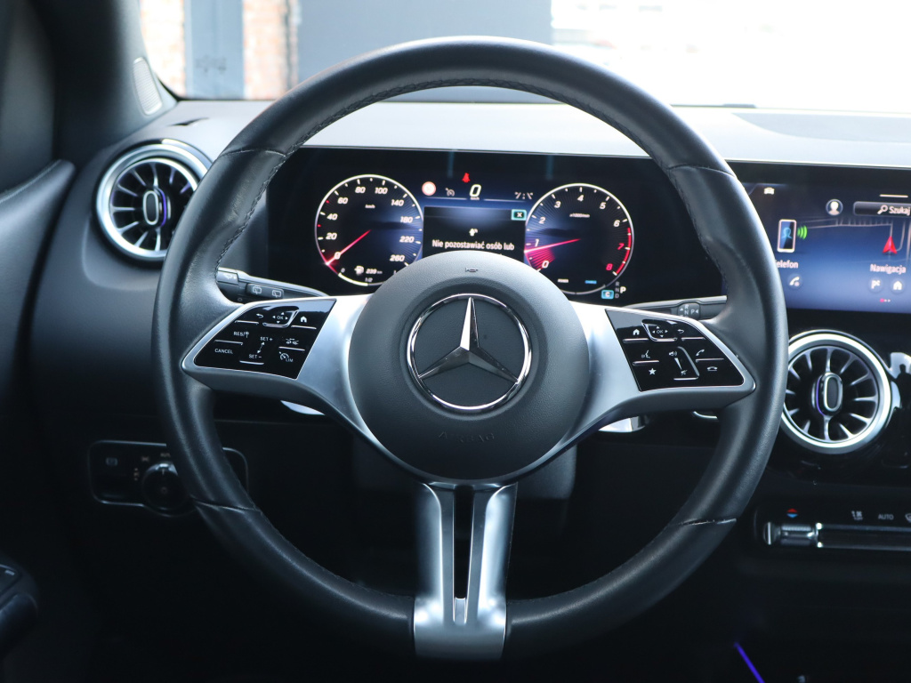 Mercedes-Benz B