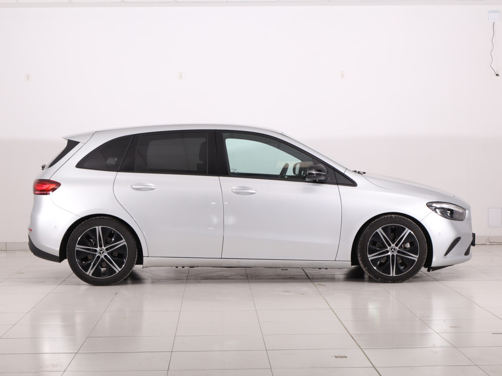 Mercedes-Benz B