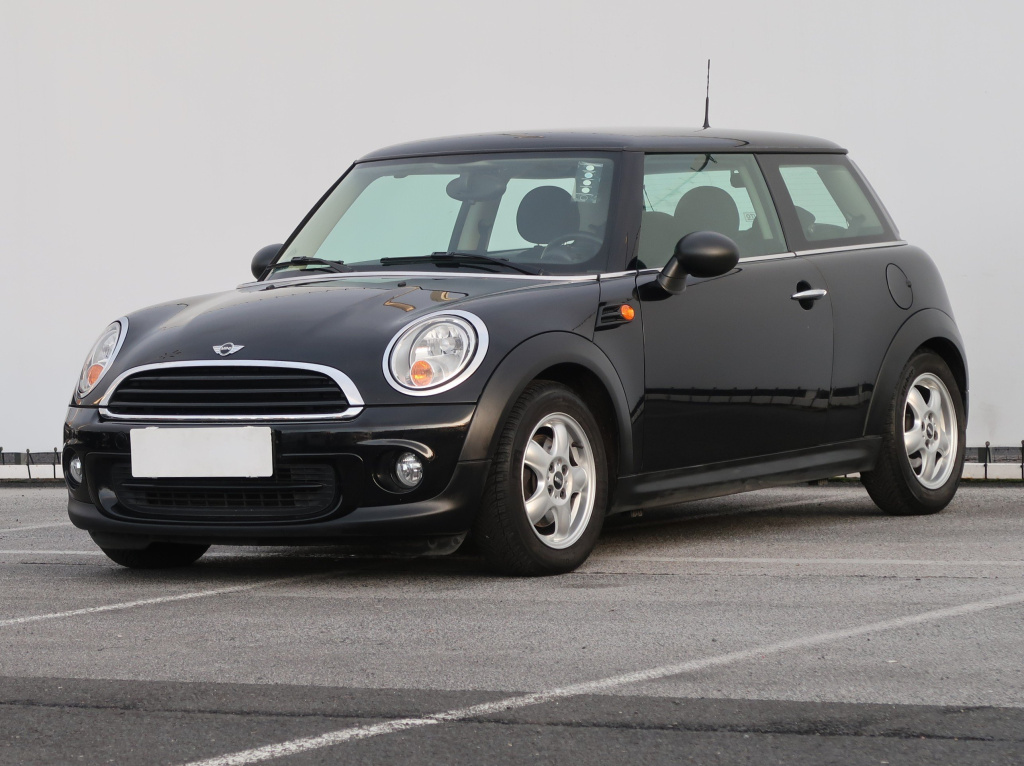 MINI 3-door