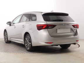 Toyota Avensis - 2016