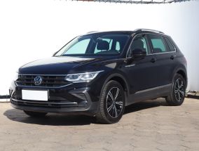 Volkswagen Tiguan - 2020