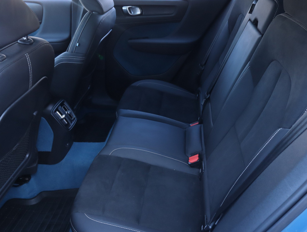 Volvo C40