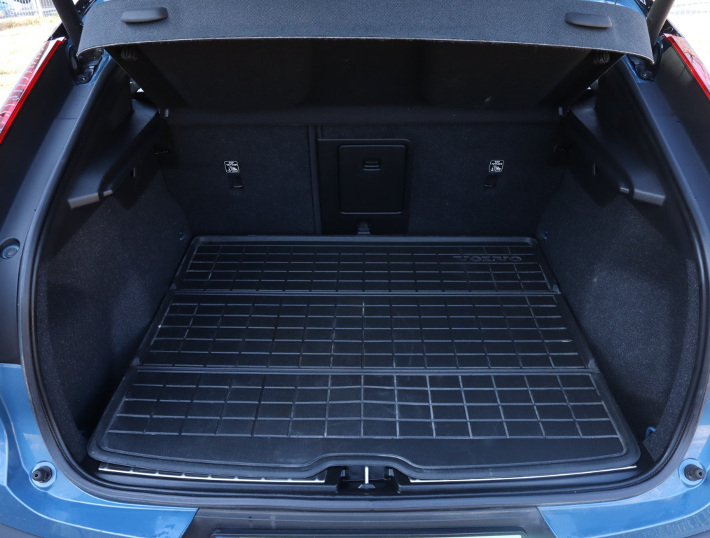 Volvo C40