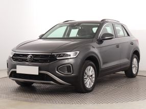 Volkswagen T-Roc - 2023