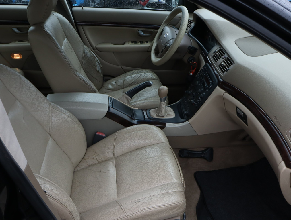 Volvo S80