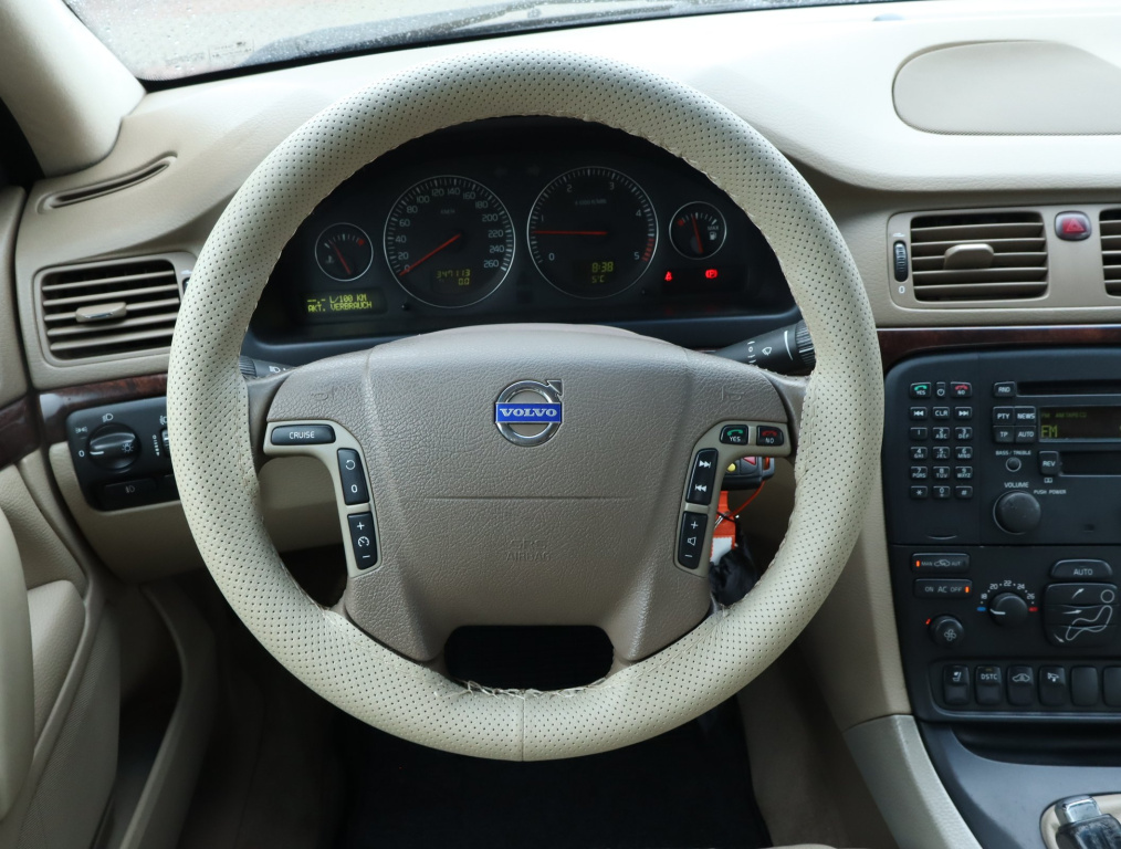 Volvo S80