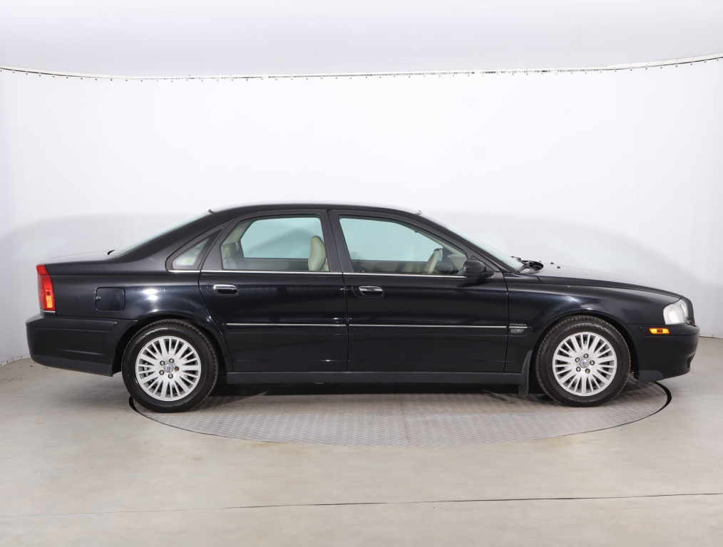 Volvo S80