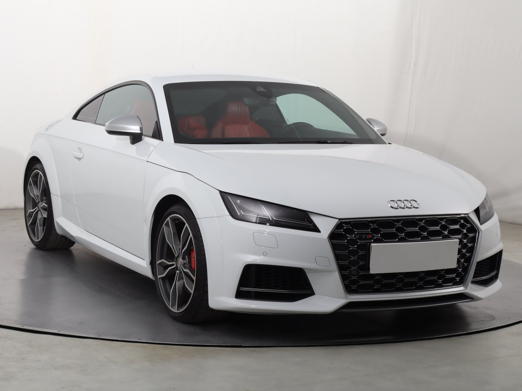 Audi TTS